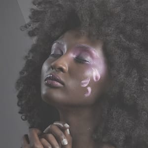 Porträtt av feminin elegans